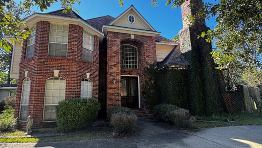 Conroe 2-story, 4-bed 2426 Carriage Lamp Lane-idx