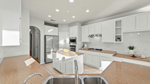 Conroe 2-story, 4-bed 3 Guinevere Place-idx