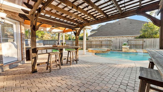 Conroe 2-story, 4-bed 3 Guinevere Place-idx
