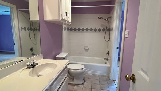 Conroe 2-story, 4-bed 2426 Carriage Lamp Lane-idx