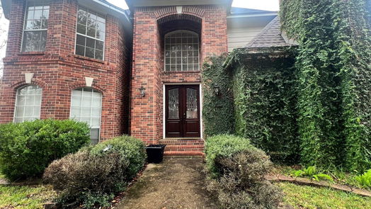 Conroe 2-story, 4-bed 2426 Carriage Lamp Lane-idx
