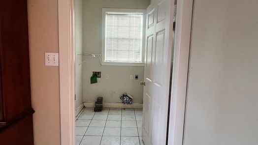 Conroe 2-story, 4-bed 2426 Carriage Lamp Lane-idx