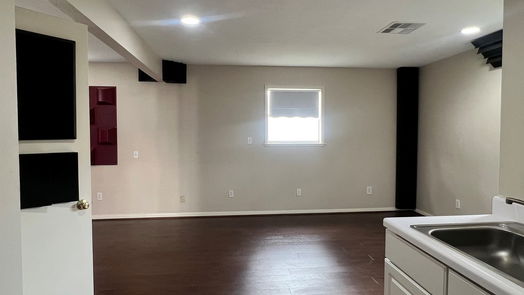 Conroe 2-story, 4-bed 2426 Carriage Lamp Lane-idx
