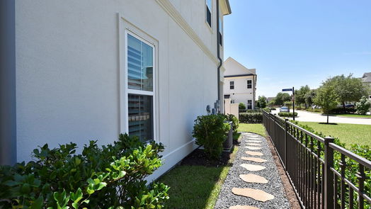 Shenandoah 2-story, 3-bed 118 Cinder Berry Street-idx
