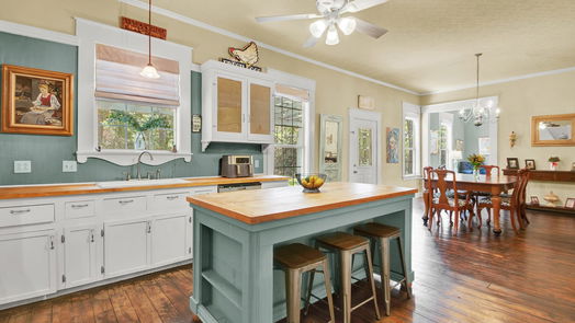 Conroe 3-story, 4-bed 12007 Forest View Trail-idx