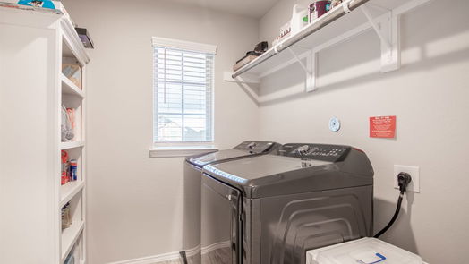 Conroe 2-story, 4-bed 16880 Pink Wintergreen Drive-idx