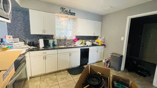 Conroe 2-story, 4-bed 214 Sherbrook Circle-idx
