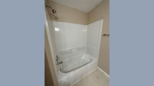 Conroe 2-story, 4-bed 79 Hockenberry Place-idx