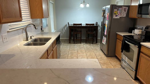 Conroe 2-story, 4-bed 79 Hockenberry Place-idx