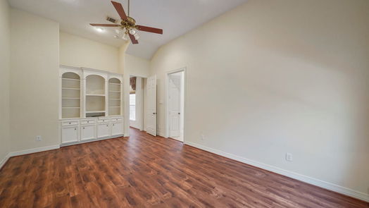 Conroe 2-story, 3-bed 11979 White Oak Pass-idx