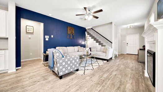 Conroe 2-story, 4-bed 16880 Pink Wintergreen Drive-idx