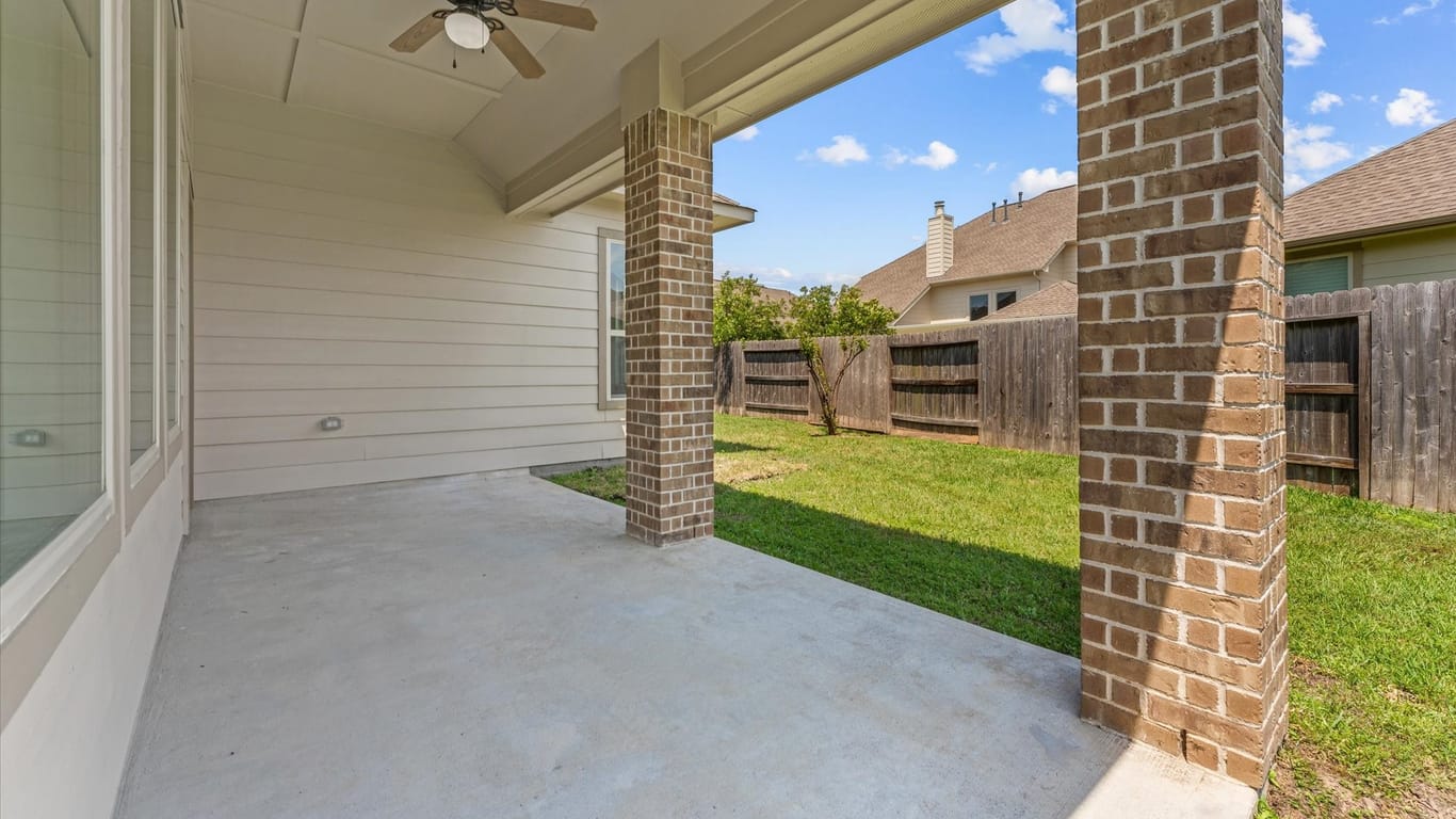 Conroe 1-story, 3-bed 2626 Forest Cove Court-idx