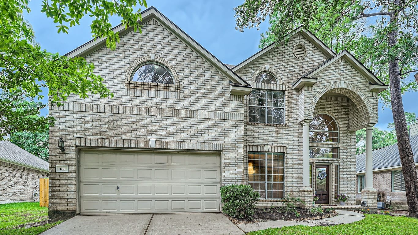 Conroe 2-story, 4-bed 166 Prairie Dawn Circle-idx