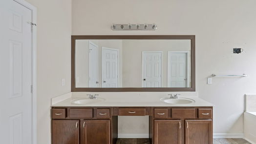 Conroe 2-story, 6-bed 9907 Western Ridge Way-idx