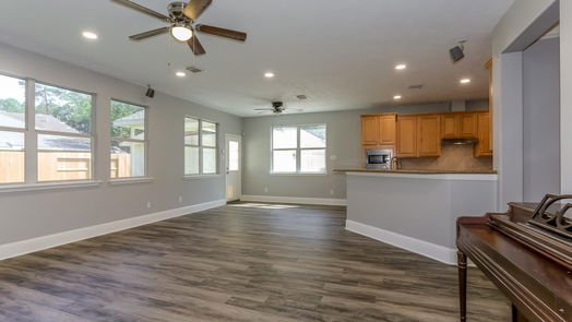 Conroe 2-story, 3-bed 2207 Stoneycreek Park Court-idx