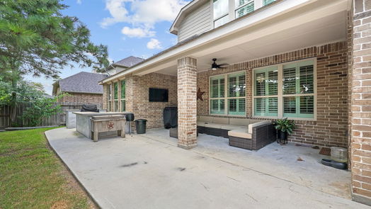 Conroe 2-story, 5-bed 8135 Spreadwing Street-idx