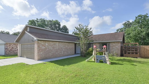 Conroe 1-story, 3-bed 9808 Wren Court-idx