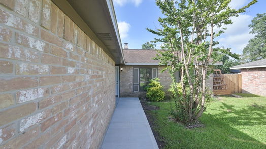 Conroe 1-story, 3-bed 9808 Wren Court-idx