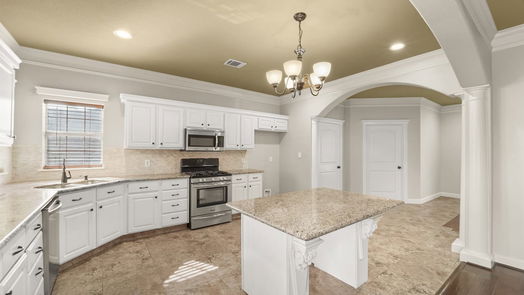 Conroe 2-story, 4-bed 11955 Silver Leaf Court-idx