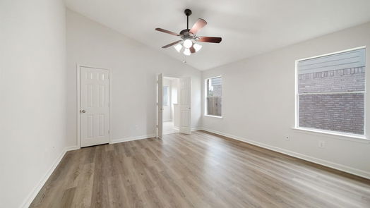 Conroe 1-story, 3-bed 32411 Golden Oak Park Lane-idx