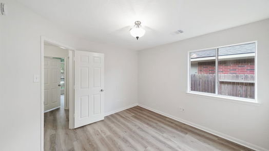 Conroe 1-story, 3-bed 32411 Golden Oak Park Lane-idx