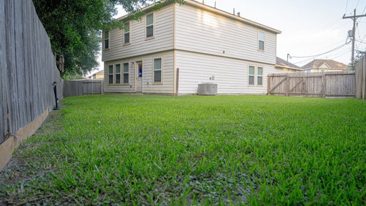 Conroe 2-story, 4-bed 9901 Kingfisher Drive-idx