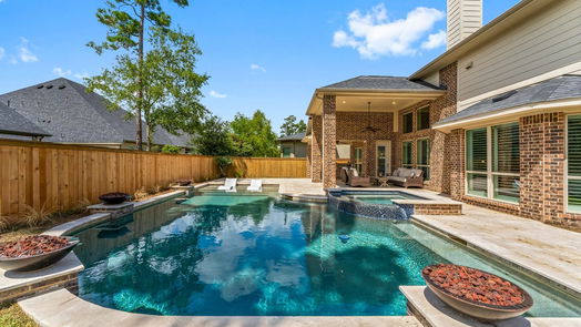 Conroe 2-story, 5-bed 10407 Summer Tanager Lane-idx