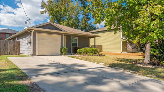 Conroe null-story, 3-bed 16758 Fallen Timbers Drive-idx