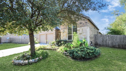 Conroe 2-story, 3-bed 8202 Horsetail Court-idx