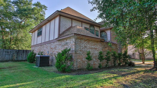 Conroe 2-story, 4-bed 218 Pine Manor Drive-idx