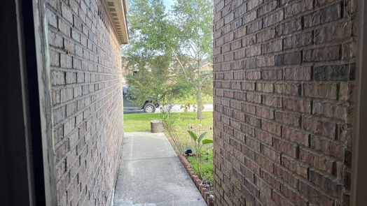 Conroe 2-story, 4-bed 10220 Red Fern Court-idx