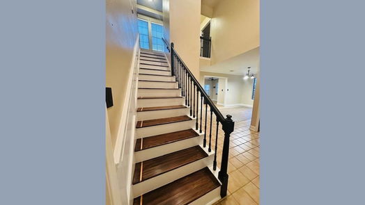 Conroe 2-story, 4-bed 218 Pine Manor Drive-idx