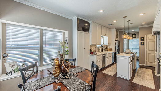 Oak Ridge North 2-story, 4-bed 28251 Nancy Lane-idx
