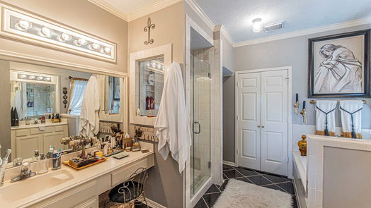 Oak Ridge North 2-story, 4-bed 28251 Nancy Lane-idx