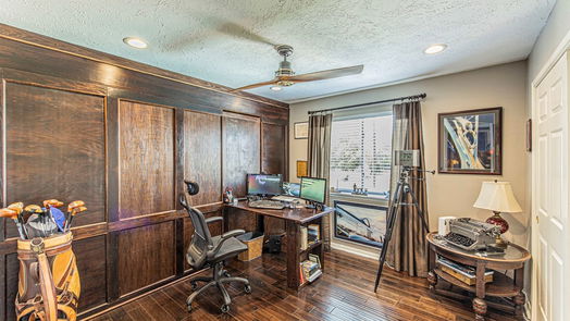 Oak Ridge North 2-story, 4-bed 28251 Nancy Lane-idx