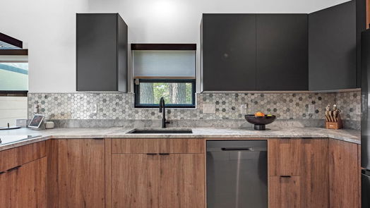 Oak Ridge North 2-story, 4-bed 402 Susan Lane-idx