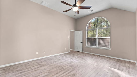 The Woodlands 2-story, 4-bed 14 Prairie Oak Drive-idx