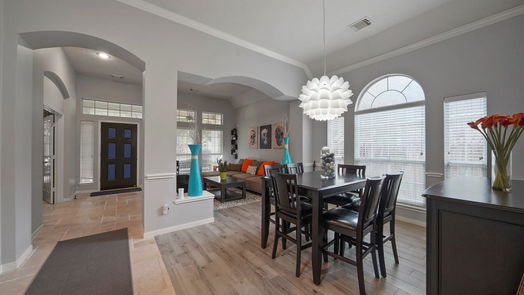 The Woodlands 1-story, 3-bed 10 S Rambling Ridge Place-idx