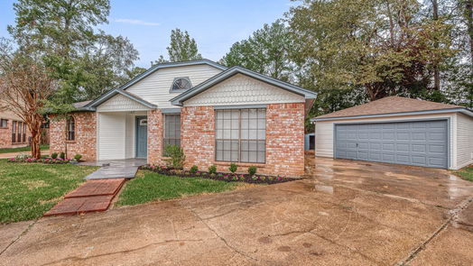 Conroe 1-story, 3-bed 415 E Little Oak Court-idx