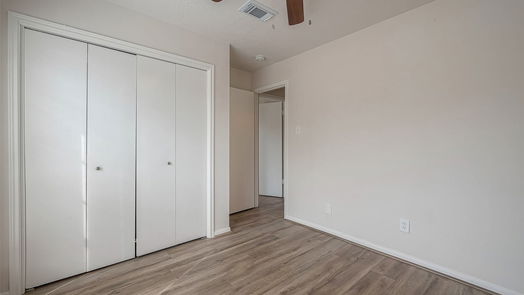 Conroe 1-story, 3-bed 415 E Little Oak Court-idx