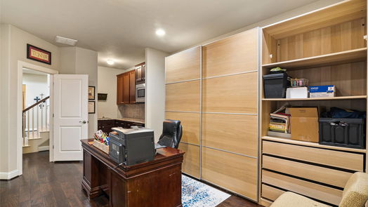 Spring 2-story, 5-bed 29535 Monona Terrace Court-idx
