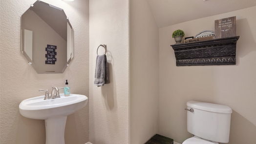 Spring 2-story, 5-bed 29535 Monona Terrace Court-idx