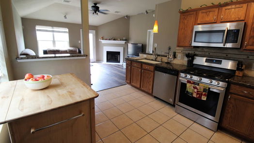 Spring 1-story, 3-bed 3514 Schumann Oaks Drive-idx