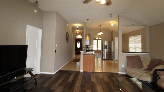 Spring 1-story, 3-bed 3514 Schumann Oaks Drive-idx