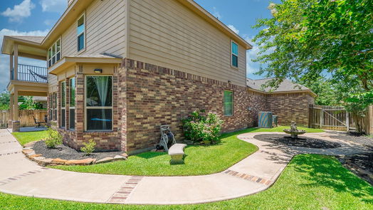 Spring 2-story, 3-bed 3614 Bluebonnet Trace Drive-idx