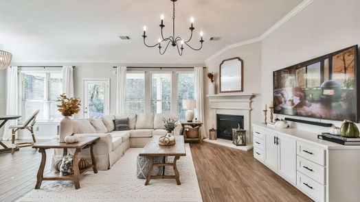 Spring 2-story, 4-bed 4554 Shallow Ember Drive-idx