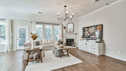 Spring 2-story, 4-bed 4554 Shallow Ember Drive-idx