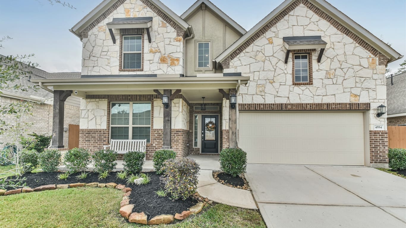 Spring 2-story, 4-bed 4554 Shallow Ember Drive-idx