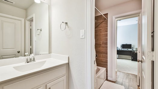 Spring 2-story, 4-bed 4554 Shallow Ember Drive-idx