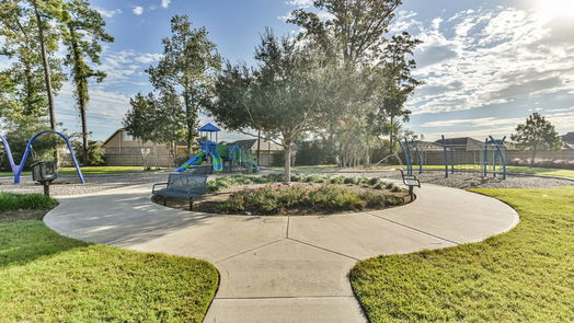 Spring 2-story, 4-bed 4554 Shallow Ember Drive-idx